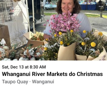 Wanganui River Market Does Xmas